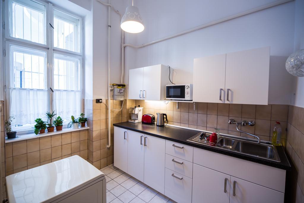 Logement Sous Le Chateau Budapest Exterior foto