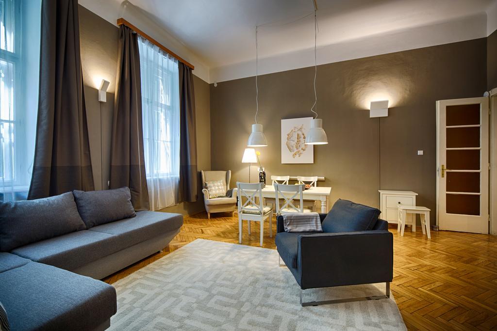 Logement Sous Le Chateau Budapest Exterior foto