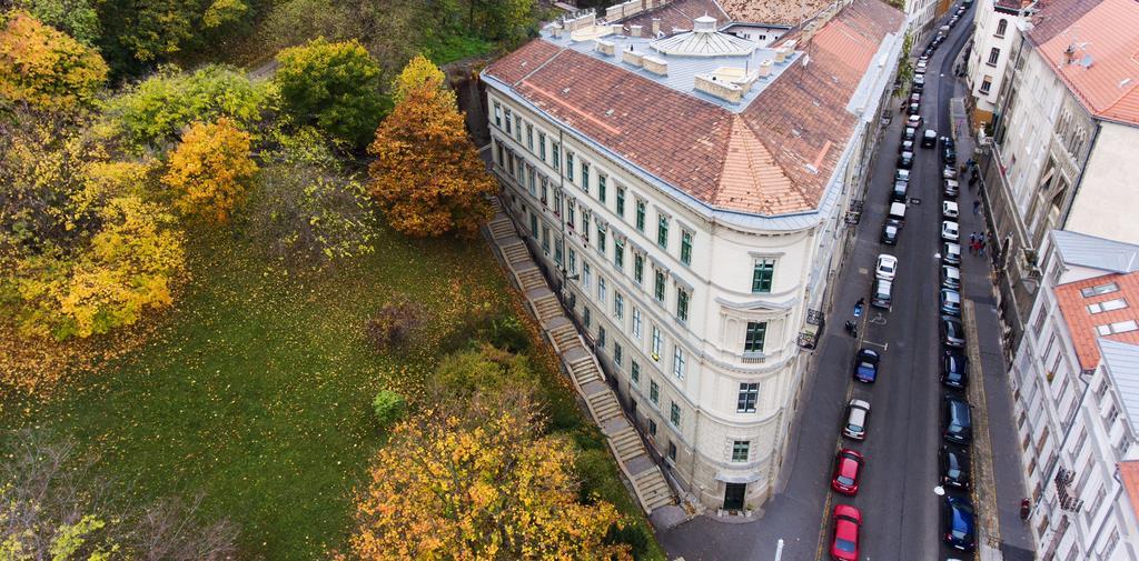 Logement Sous Le Chateau Budapest Exterior foto