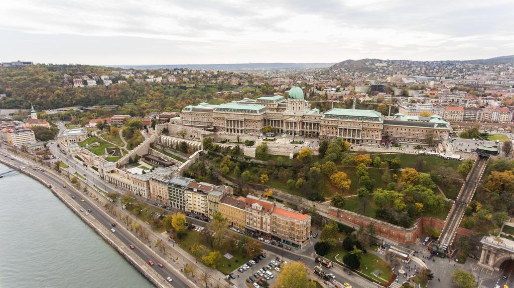 Logement Sous Le Chateau Budapest Exterior foto